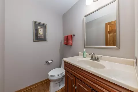 2413 Putnam Dr, Naperville, IL 60565 photo 27