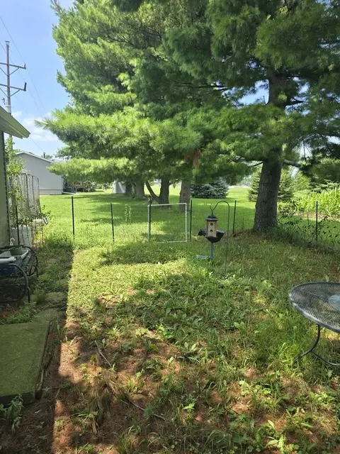 800 E Main St, Danvers, IL 61732 photo 18