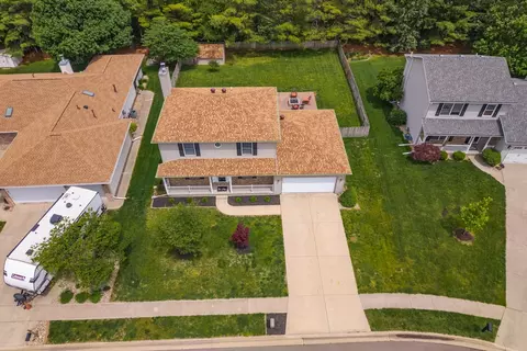 View/Area - 814 Landau Ln, Normal, IL 61761 photo 4 of 7