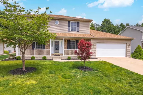 Exterior - 814 Landau Ln, Normal, IL 61761 photo 2 of 15
