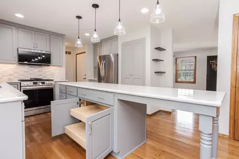 Kitchen - 814 Landau Ln, Normal, IL 61761 photo 4 of 10