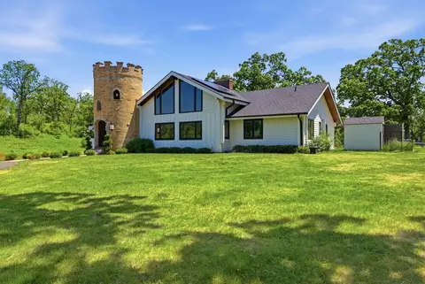 36 W461 Binnie Rd, Dundee, IL 60118