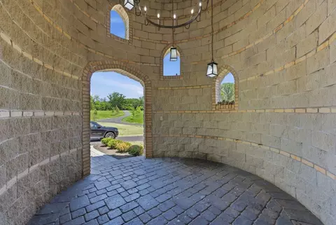 Entry Way - 36 W461 Binnie Rd, Dundee, IL 60118 photo 1 of 1