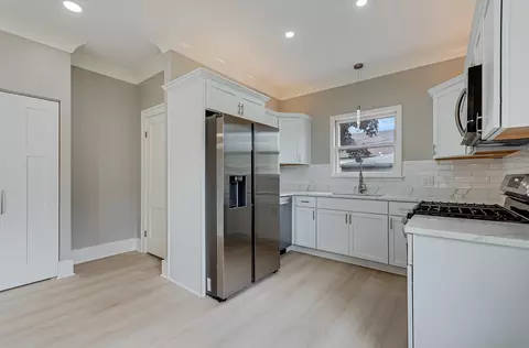 Kitchen - 3732 214th St, Matteson, IL 60443 photo 1 of 3