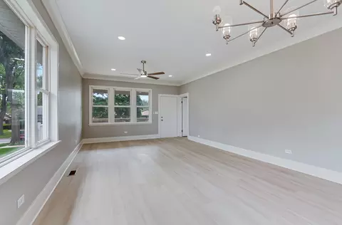 Living - 3732 214th St, Matteson, IL 60443 photo 1 of 4
