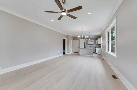 Living - 3732 214th St, Matteson, IL 60443 photo 3 of 4