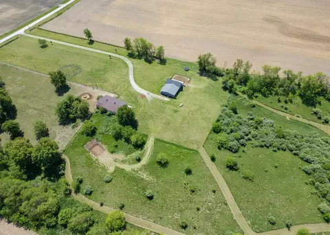 View/Area - 1042 290th St, Viola, IL 61486 photo 2 of 5