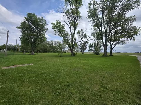 31263 2nd St, Chenoa, IL 61726 photo 5