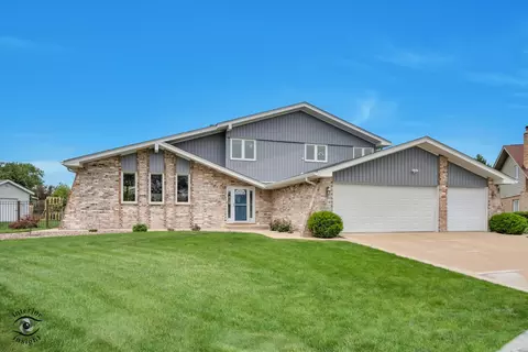 11732 Hidden Brook Ct, Orland Park, IL 60467