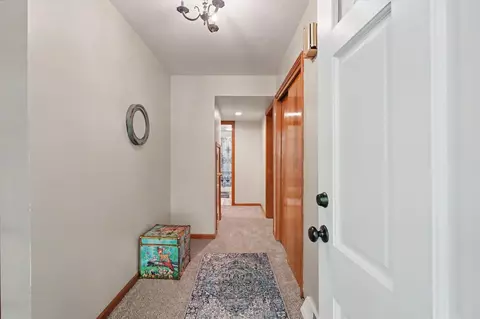 Entry Way - 1910 Augusta Dr, Champaign, IL 61821 photo 1 of 2