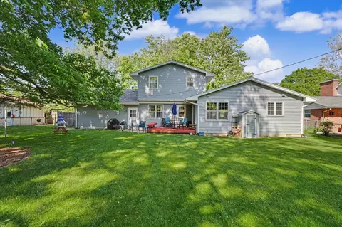 Exterior - 1910 Augusta Dr, Champaign, IL 61821 photo 3 of 5