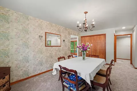 Dining - 1910 Augusta Dr, Champaign, IL 61821 photo 2 of 4