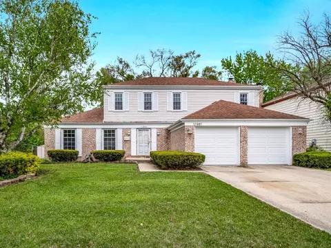 17807 Stonebridge Dr, Hazel Crest, IL 60429