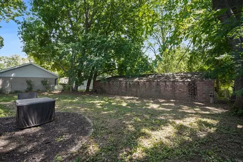 Exterior - 803 Osage St, Normal, IL 61761 photo 2 of 6