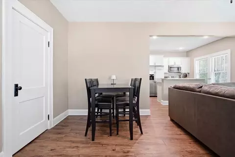 Dining - 803 Osage St, Normal, IL 61761 photo 1 of 1
