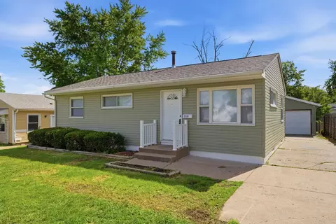 2519 N Fairmount St, Davenport, IA 52804
