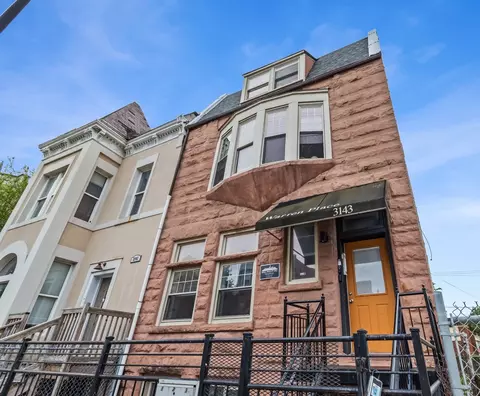 3143 W Warren Blvd, Chicago, IL 60612