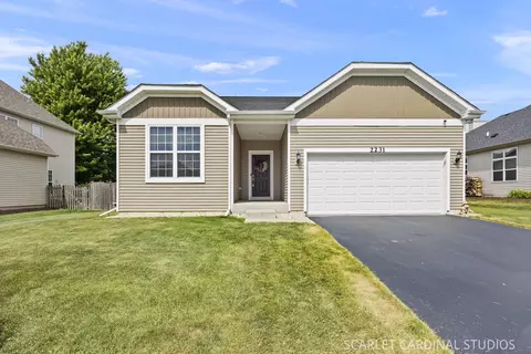 2231 Lundquist Dr, Aurora, IL 60503