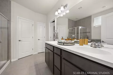Bath - 2231 Lundquist Dr, Aurora, IL 60503 photo 1 of 3