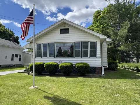 326 W Peru St, Princeton, IL 61356