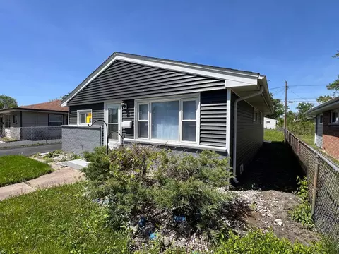 Exterior - 16442 Honore Ave, Markham, IL 60428 photo 2 of 4