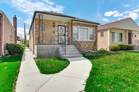 8242 S Damen Ave, Chicago, IL 60620