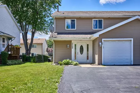 3724 Merrimac Ln E, Hanover Park, IL 60133