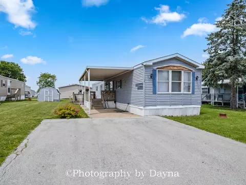 34 Cherry Ln, Bourbonnais, IL 60914