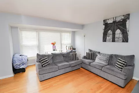 Living - 414 E 91st Pl, Chicago, IL 60619 photo 1 of 3