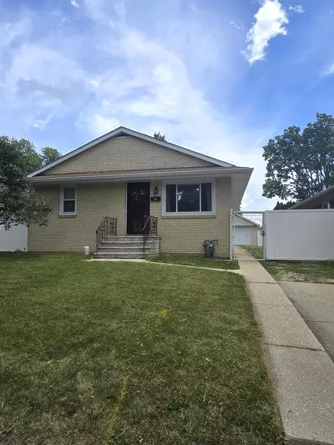 908 Oakland Ave, Joliet, IL 60435