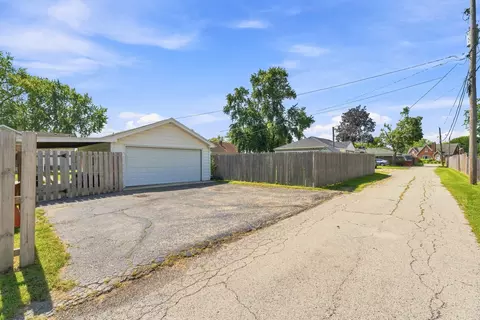 Other - 626 E Division St, Lockport, IL 60441 photo 6 of 6