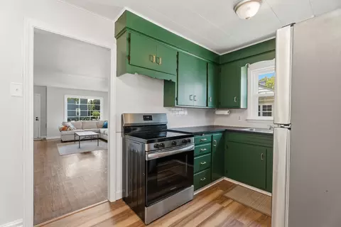 Kitchen - 626 E Division St, Lockport, IL 60441 photo 5 of 5