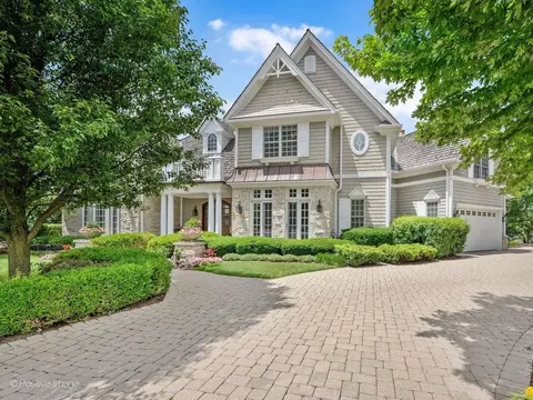 431 Woodland Park Ct, Hinsdale, IL 60521