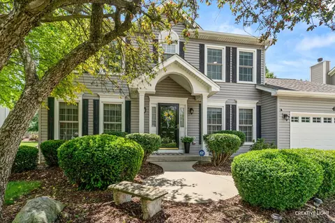 4840 Snapjack Cir, Naperville, IL 60564