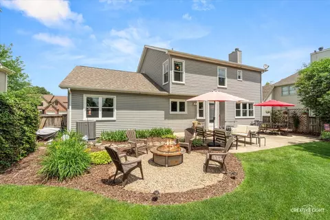 Exterior - 4840 Snapjack Cir, Naperville, IL 60564 photo 4 of 10