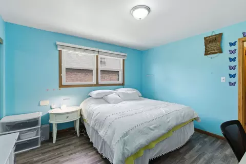 Bedroom - 9324 S Thomas Ave, Bridgeview, IL 60455 photo 1 of 4