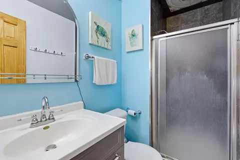 Bath - 9324 S Thomas Ave, Bridgeview, IL 60455 photo 2 of 3
