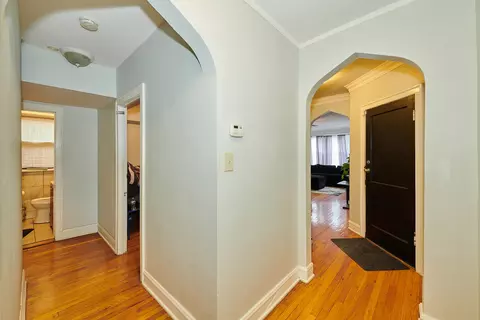Entry Way - 433-35 E 91st Pl, Chicago, IL 60619 photo 4 of 8