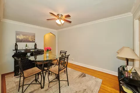 Dining - 433-35 E 91st Pl, Chicago, IL 60619 photo 2 of 2