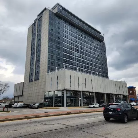 7234 W North Ave #701, Elmwood Park, IL 60707