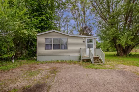 177 Windward, Lakemoor, IL 60051