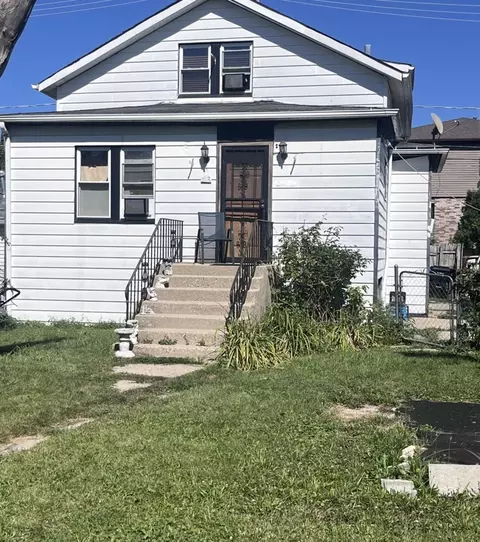 2355 N Nordica Ave, Chicago, IL 60707