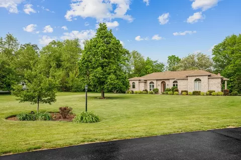 8811 Ryan Ct, Kingston, IL 60145
