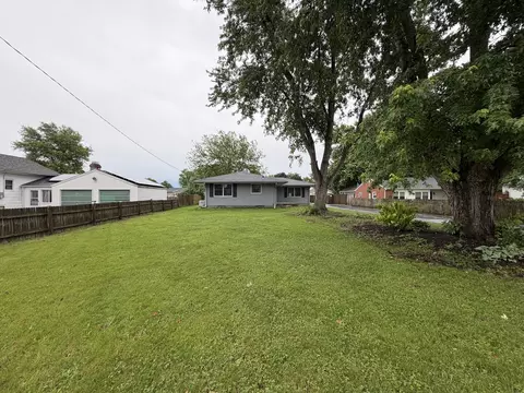 Exterior - 201 N Scandia St, Alpha, IL 61413 photo 1 of 6