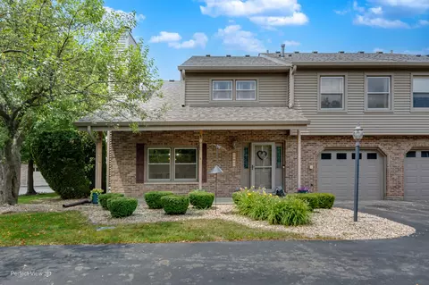 15657 Erin Ln, Orland Park, IL 60462
