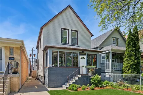 4450 N Kasson Ave, Chicago, IL 60630