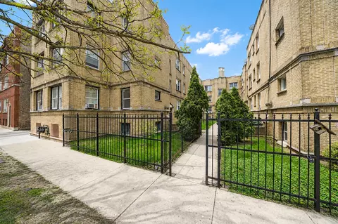 1707 W Wallen Ave #3H, Chicago, IL 60626