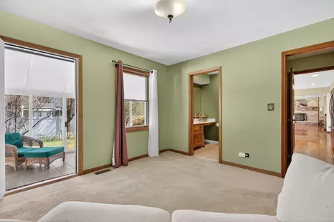 1659 Brittany Ln, Hoffman Estates, IL 60192 photo 15