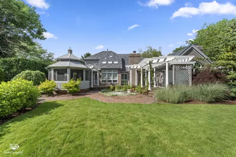 Exterior - 17649 S Richmond Rd, Plainfield, IL 60586 photo 7 of 17