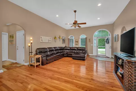 Other - 944 W First St, Braidwood, IL 60408 photo 3 of 5
